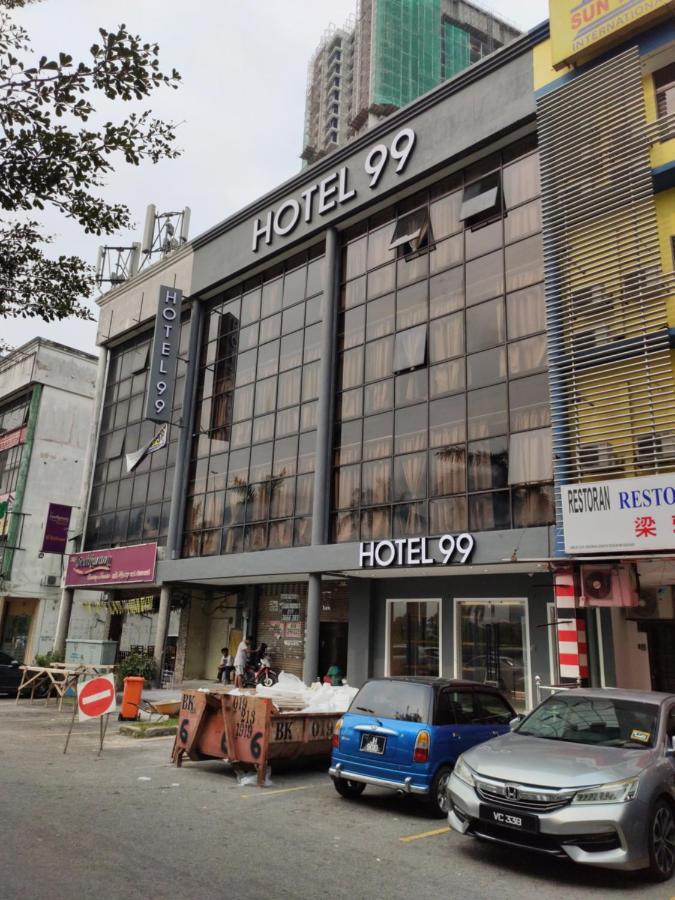 Hotel 99 Seri Kembangan Serdang Exterior foto